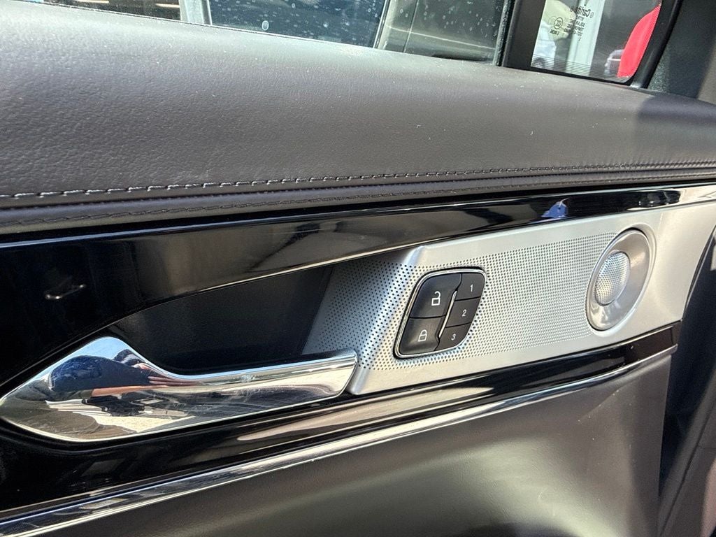 2023 Lincoln Nautilus Black Label