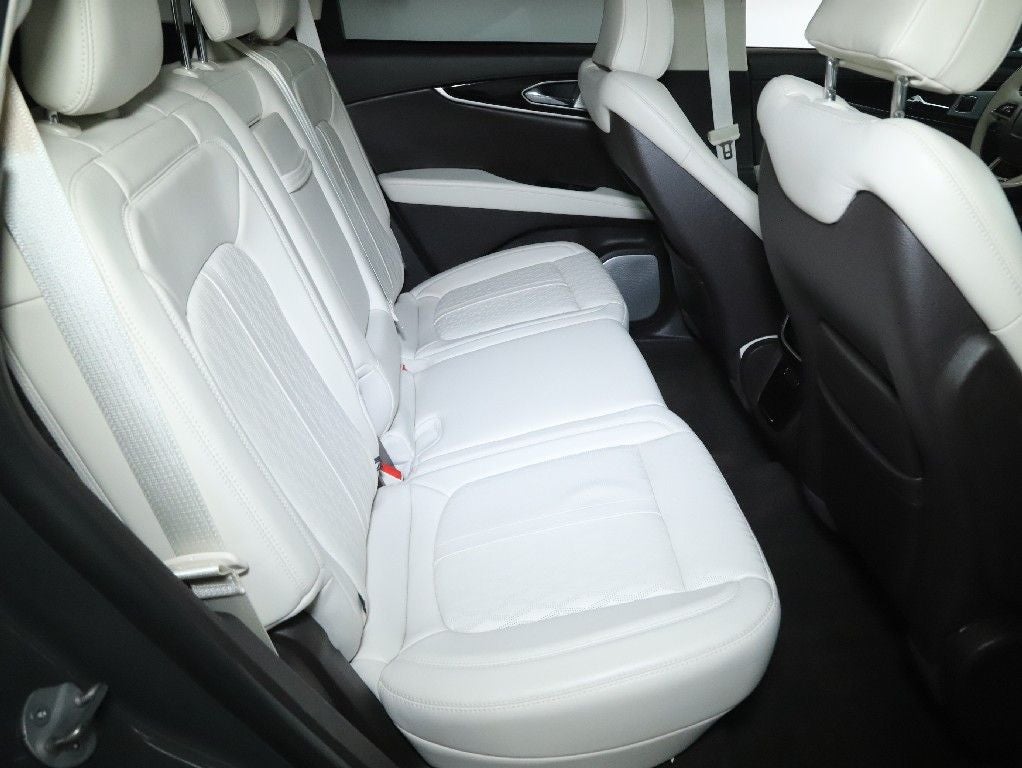 2023 Lincoln Nautilus Black Label