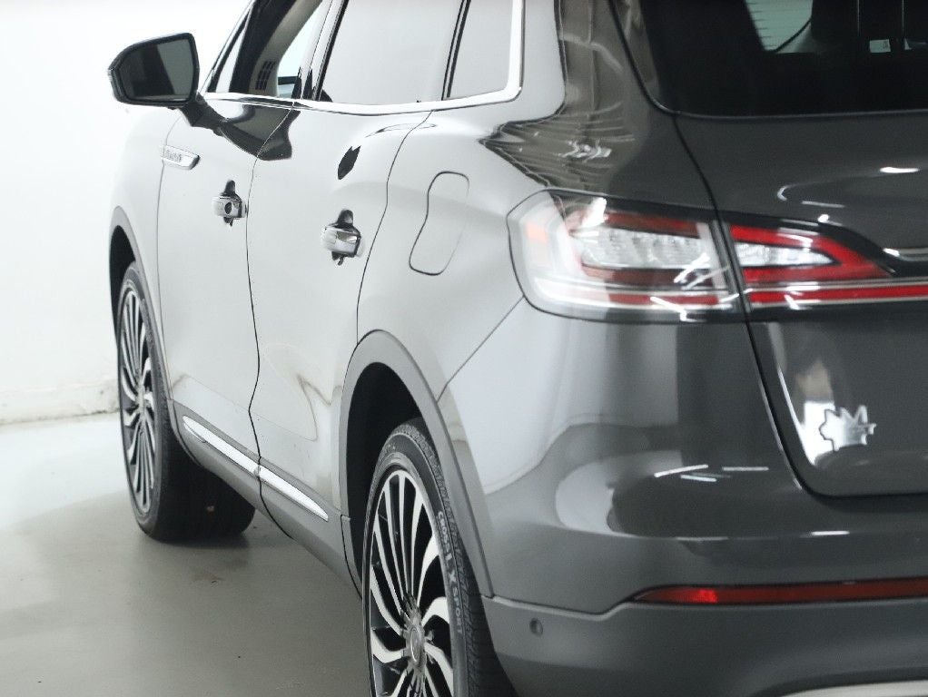 2023 Lincoln Nautilus Black Label