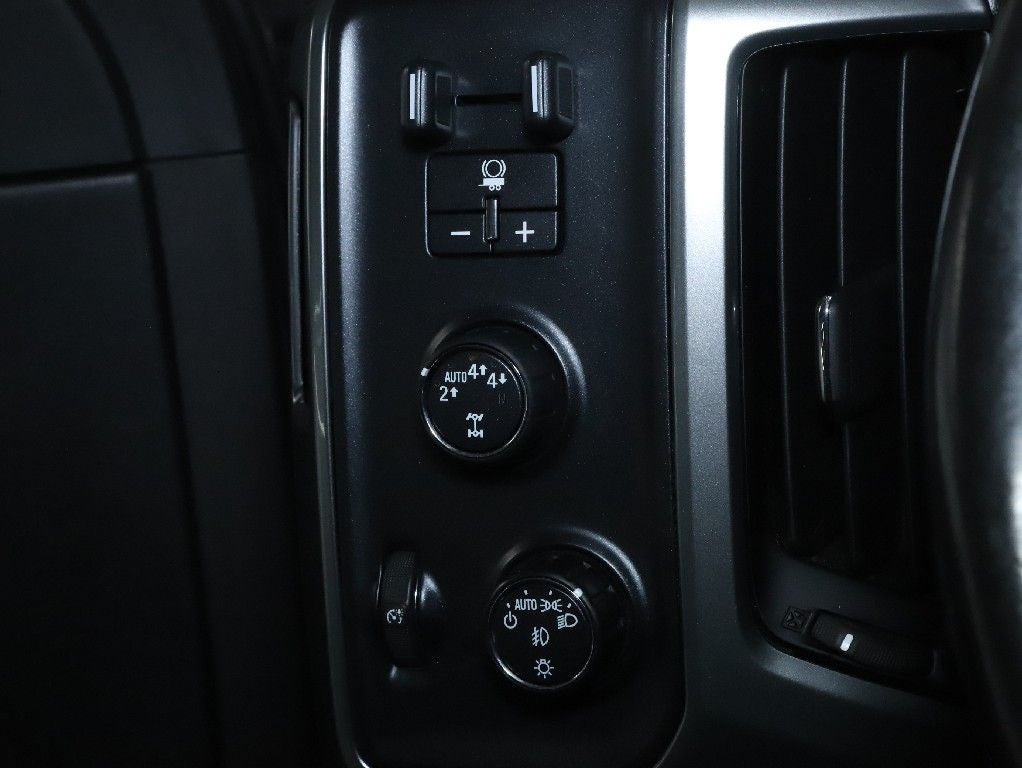 2017 Chevrolet Silverado 1500 LTZ 2LZ