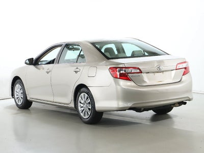 2014 Toyota Camry LE