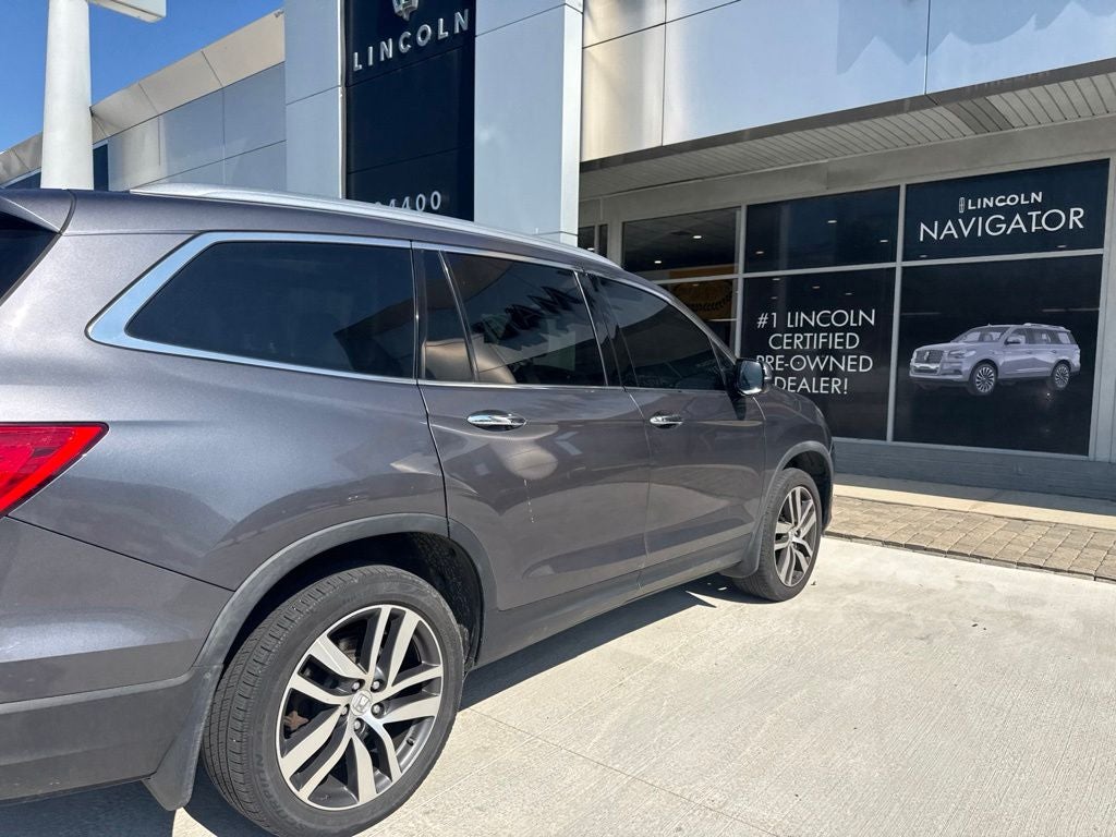 2017 Honda Pilot Elite