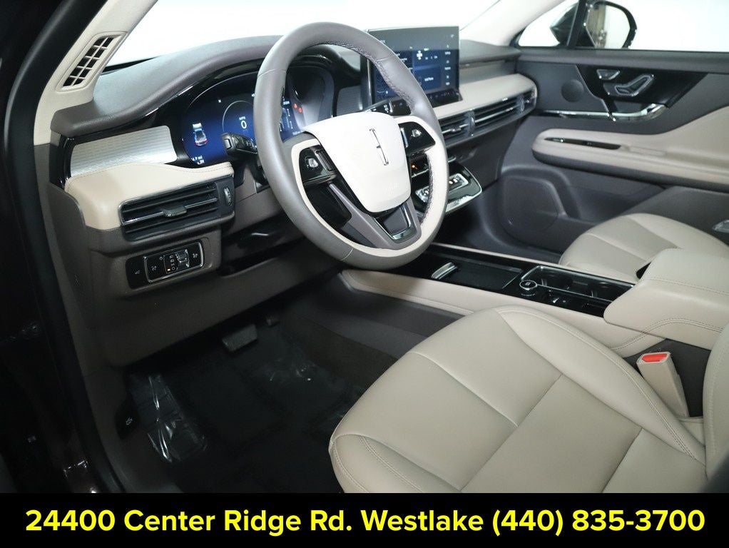 2023 Lincoln Corsair Standard