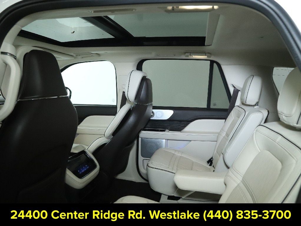 2024 Lincoln Navigator Black Label