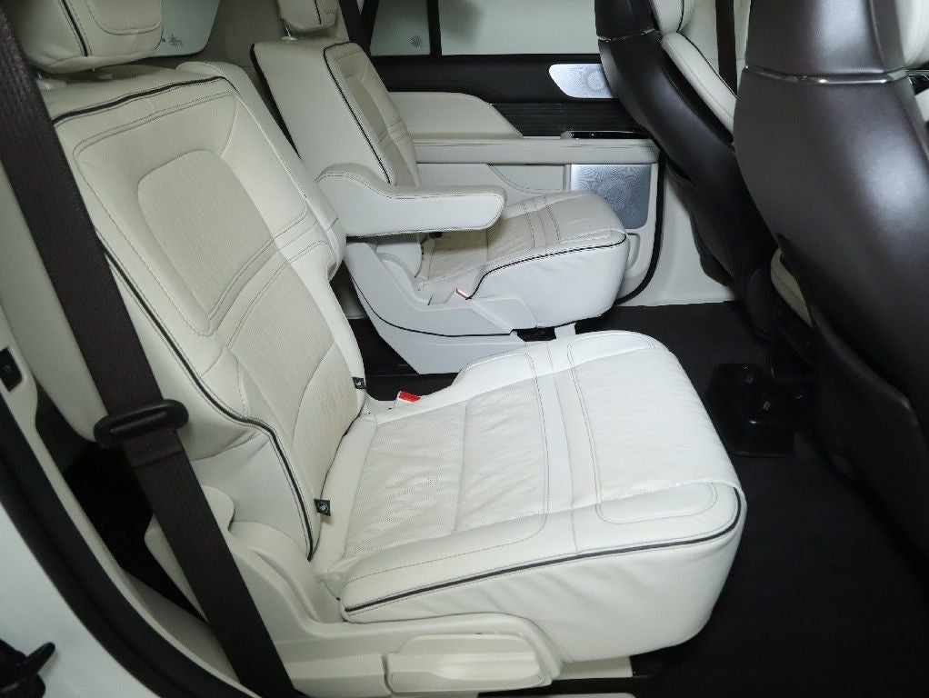 2024 Lincoln Navigator Black Label