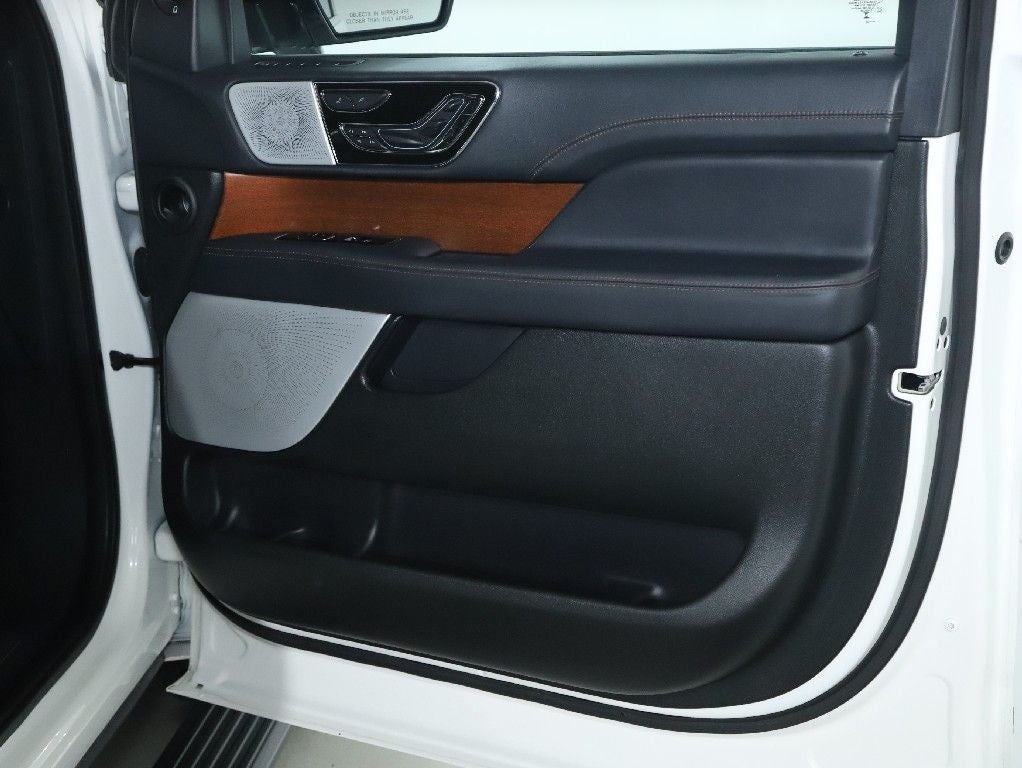2023 Lincoln Navigator Black Label