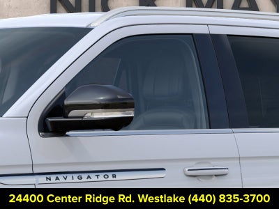 2027 Lincoln Navigator Premiere