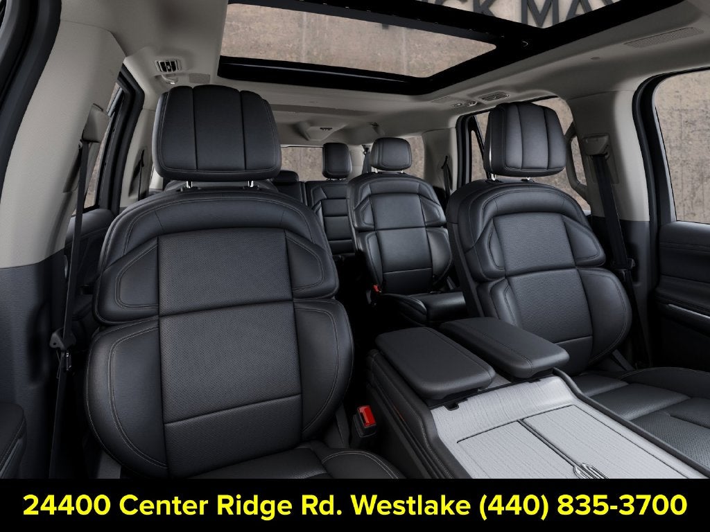 2027 Lincoln Navigator L Reserve