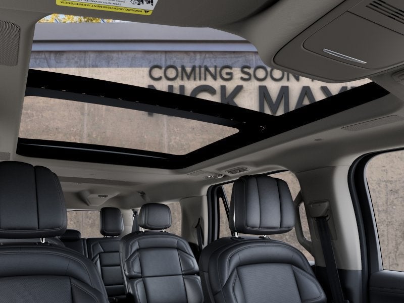 2027 Lincoln Navigator L Reserve