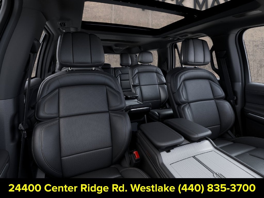 2027 Lincoln Navigator L Reserve