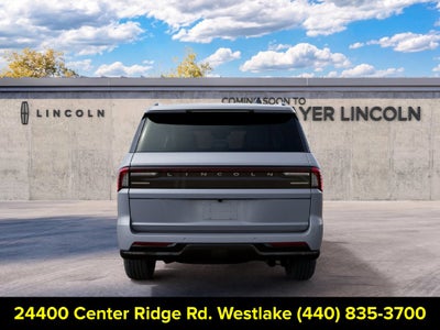 2027 Lincoln Navigator L Reserve