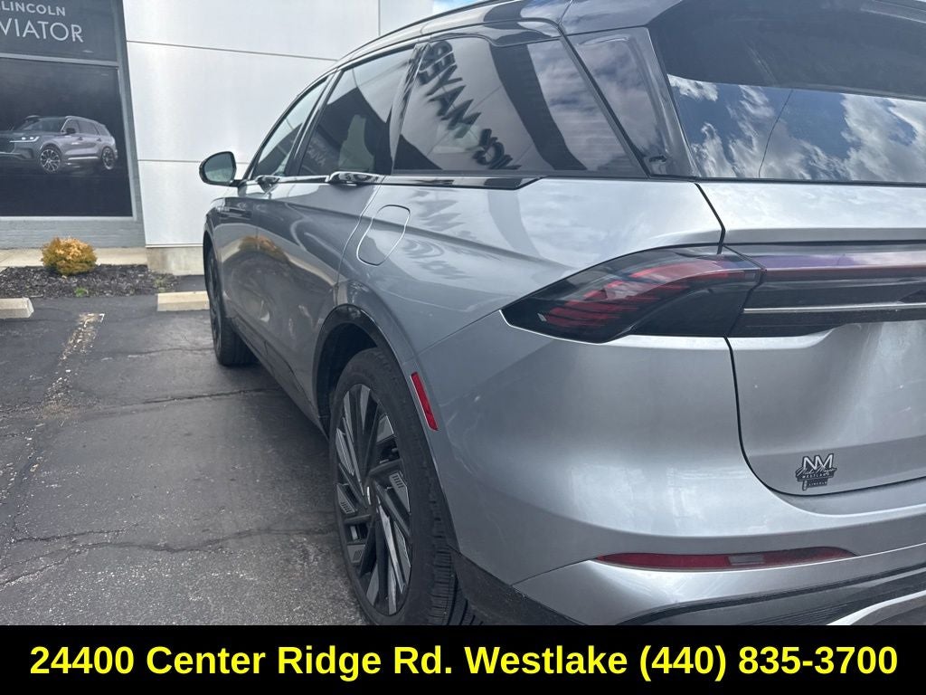 2025 Lincoln Nautilus Reserve