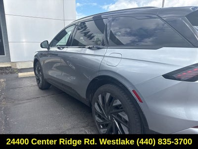 2025 Lincoln Nautilus Reserve