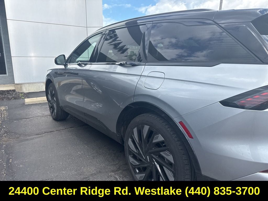 2025 Lincoln Nautilus Reserve