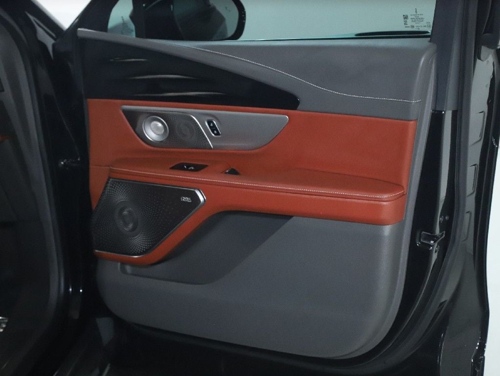 2024 Lincoln Nautilus Black Label