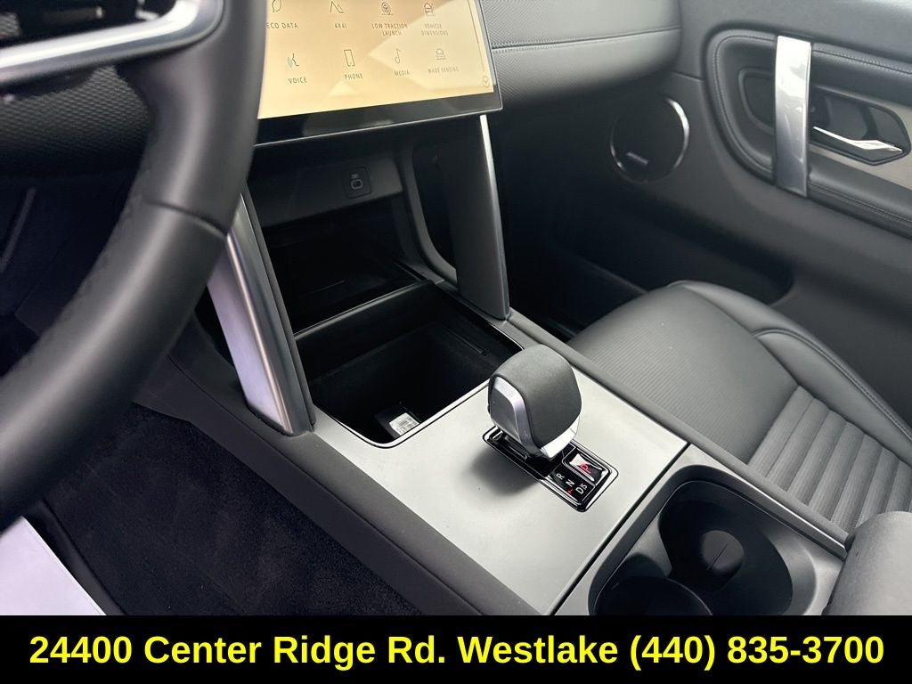 2024 Land Rover Discovery Sport SE