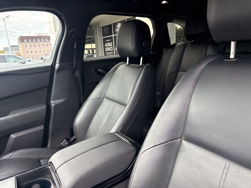 2025 Land Rover Range Rover Velar Dynamic SE