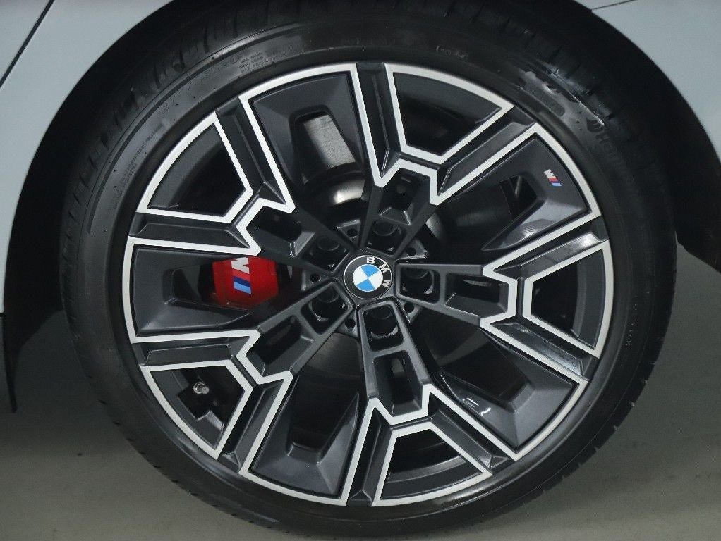 2026 BMW 5 Series 530i xDrive