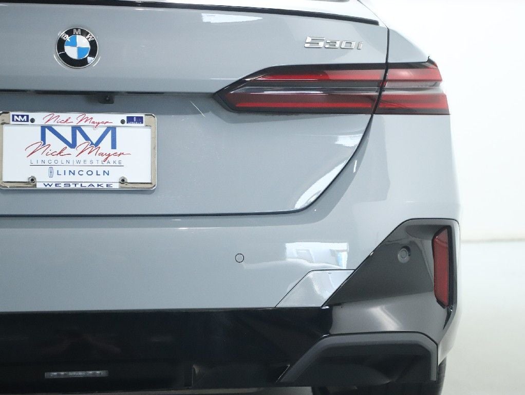 2026 BMW 5 Series 530i xDrive