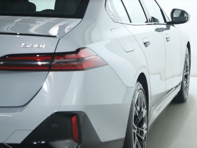 2026 BMW 5 Series 530i xDrive