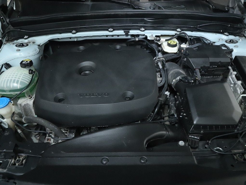 2019 Volvo XC40 Momentum