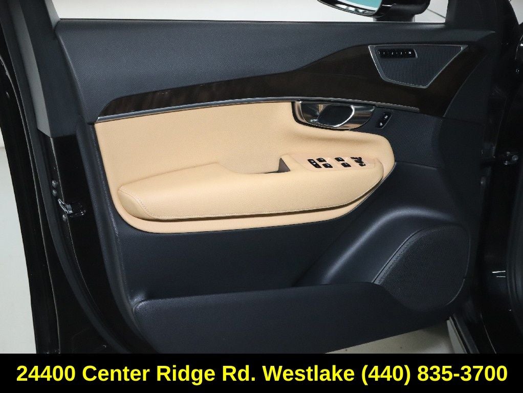 2019 Volvo XC90 T6 Momentum