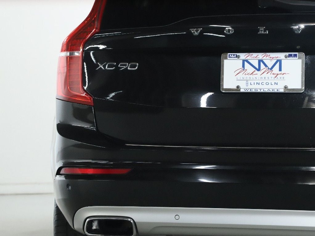 2019 Volvo XC90 T6 Momentum