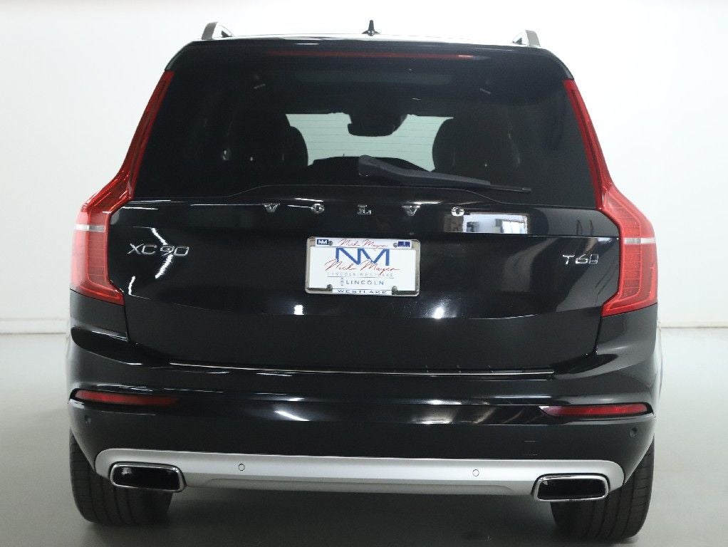 2019 Volvo XC90 T6 Momentum