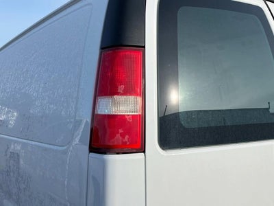 2015 Chevrolet Express Cargo 2500 2500 Regular Wheelbase Rear-Wheel Drive