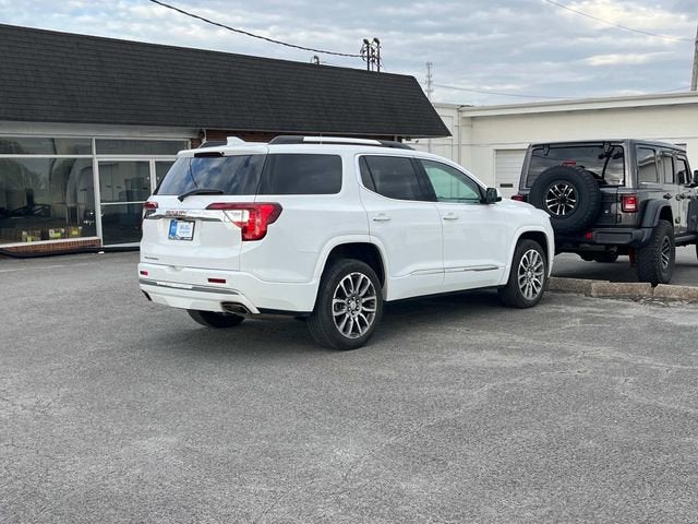 2023 GMC Acadia Denali
