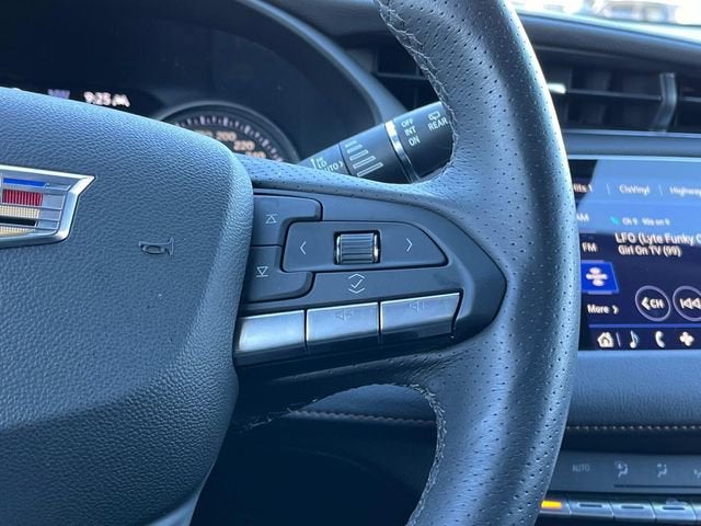 2023 Cadillac XT4 Sport