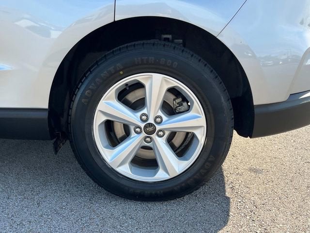 2023 Ford Edge SE