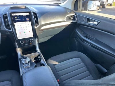 2023 Ford Edge SE