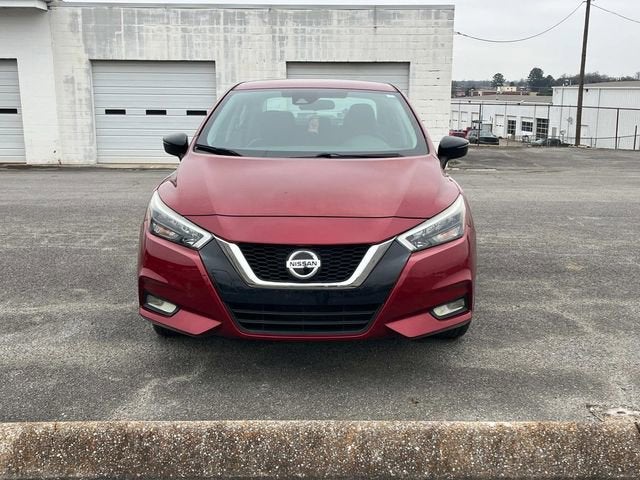 2020 Nissan Versa SR