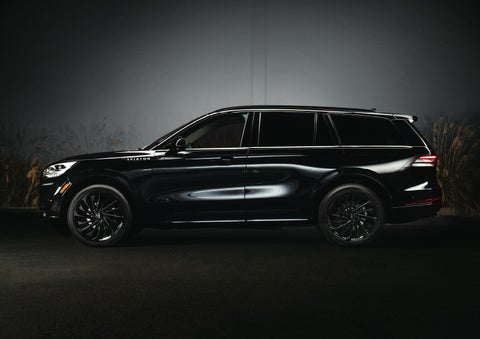 A 2024 Lincoln Aviator® SUV is shown in the Infinite Black exterior color | Nick Mayer Lincoln Westlake in Westlake OH