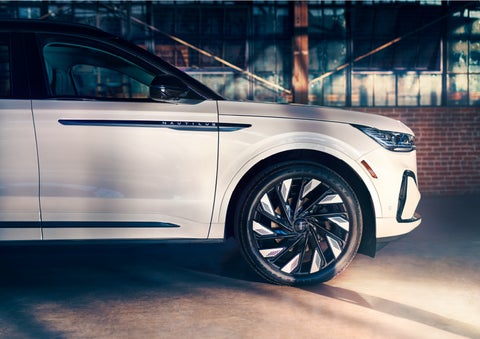 The wheels of the available Jet Appearance Package are highlighted. | Nick Mayer Lincoln Westlake in Westlake OH