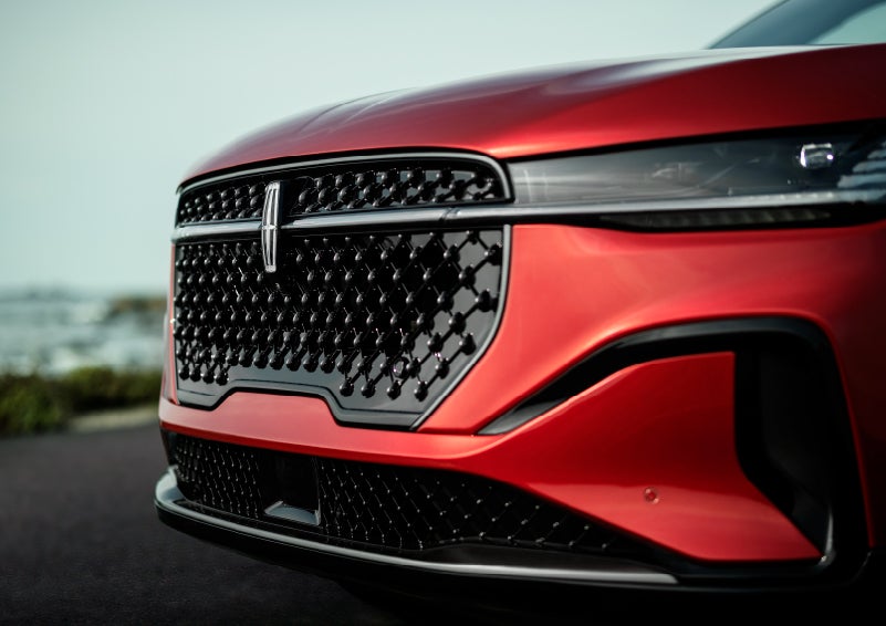 The sleek grille of a 2024 Lincoln Nautilus® SUV with the available Jet Appearance Package makes a bold statement. | Nick Mayer Lincoln Westlake in Westlake OH